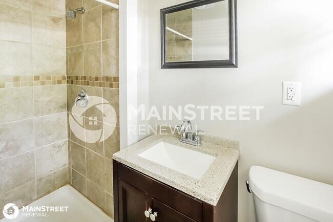 Building Photo - 1404 SW PEGGY CIRCLE, LEES SUMMIT, MO 64081