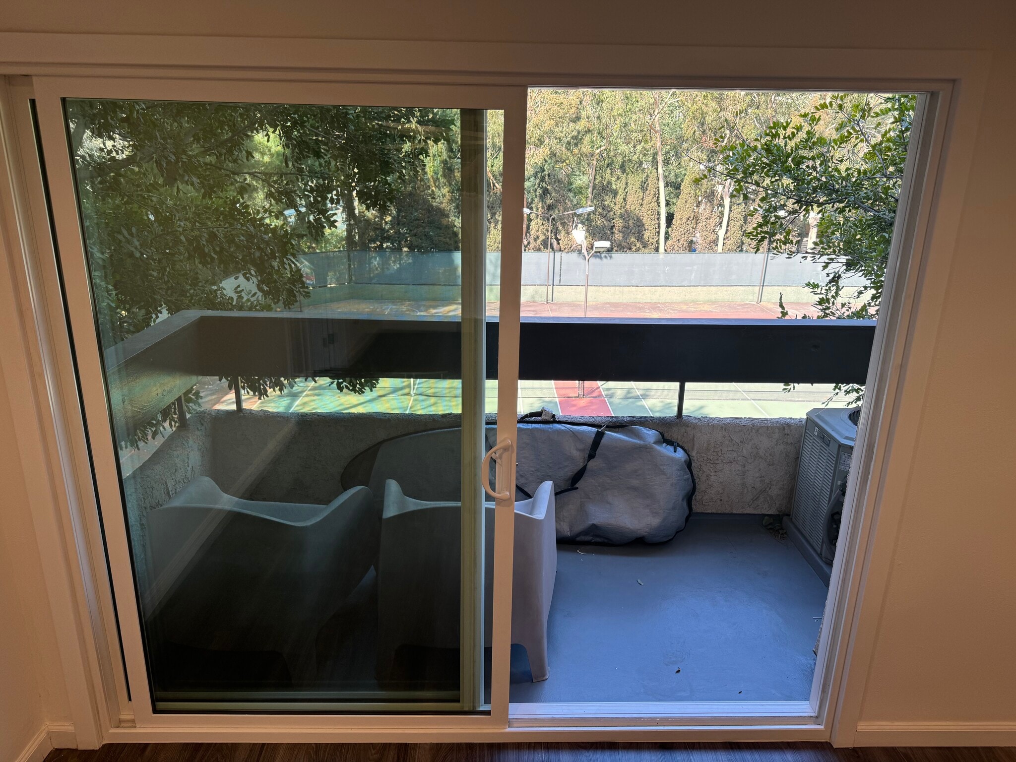 Balcony View of tennis courts - 2700 Cahuenga Blvd E