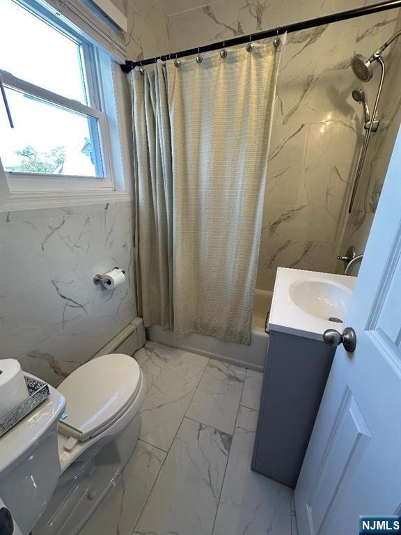 Building Photo - 52 Delafield Ave