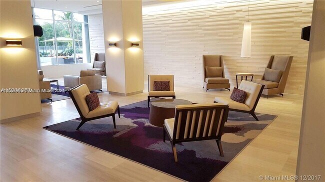 Lobby - 100 Bayview Dr