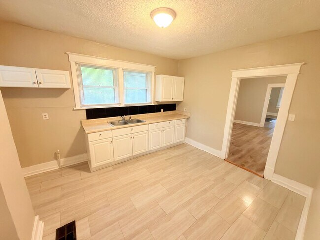 Building Photo - Move-In Ready 3-Bedroom Home in Memphis – Limited Time Offer (Reduced Rent and with Move in Speci...