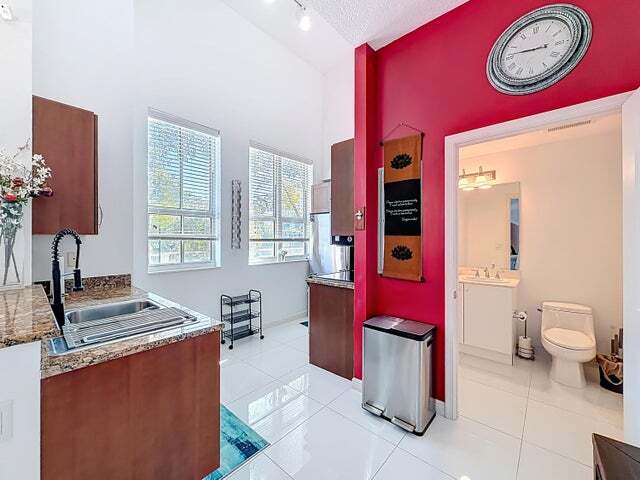 Building Photo - 450 N Federal Hwy