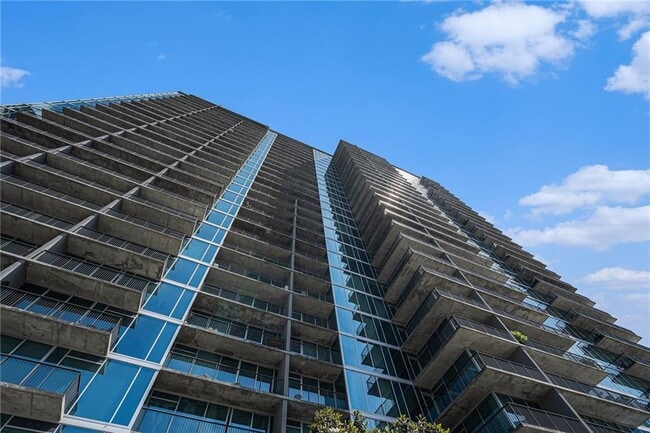 Building Photo - 1080 Peachtree St NE