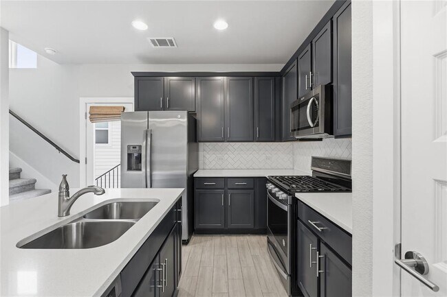 Building Photo - 2024 Sager Dr