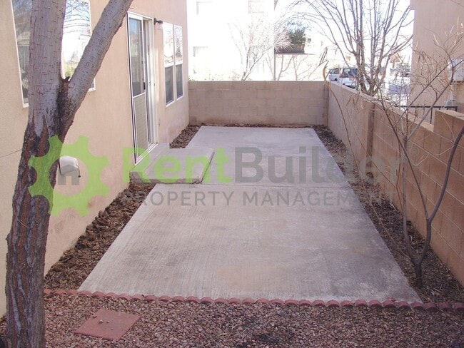 Building Photo - CALL US TODAY AT (505) 808-6467 TO SCHEDUL...