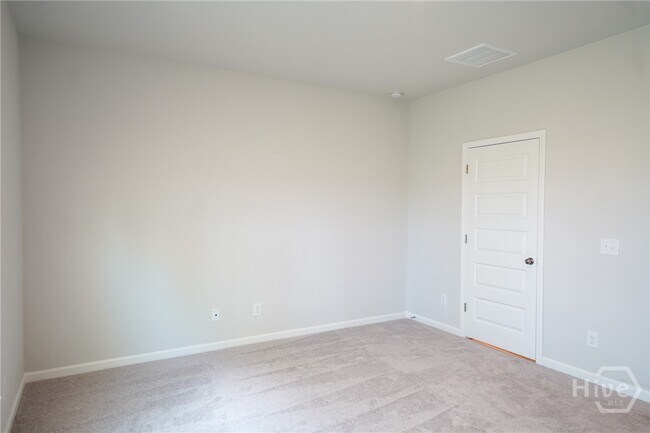 Building Photo - 111 Saltgrass Ln