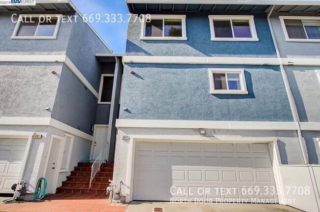 Building Photo - 5877 Central Ave