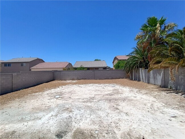 Building Photo - 6045 Gum Springs St