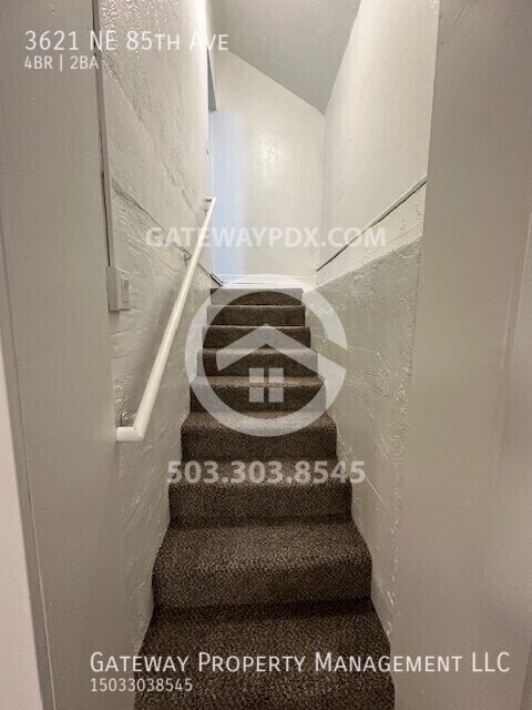 Building Photo - 3621 NE 85th Ave