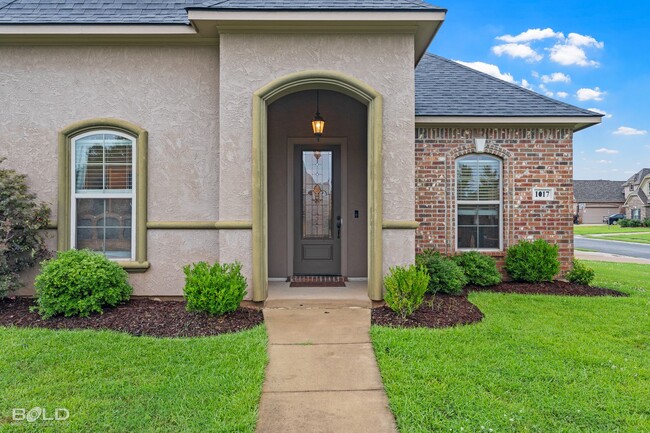 Building Photo - Check Out this 3 bed 2 bath in Dogwood South!