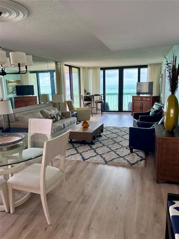 Building Photo - 9940 S Ocean Dr