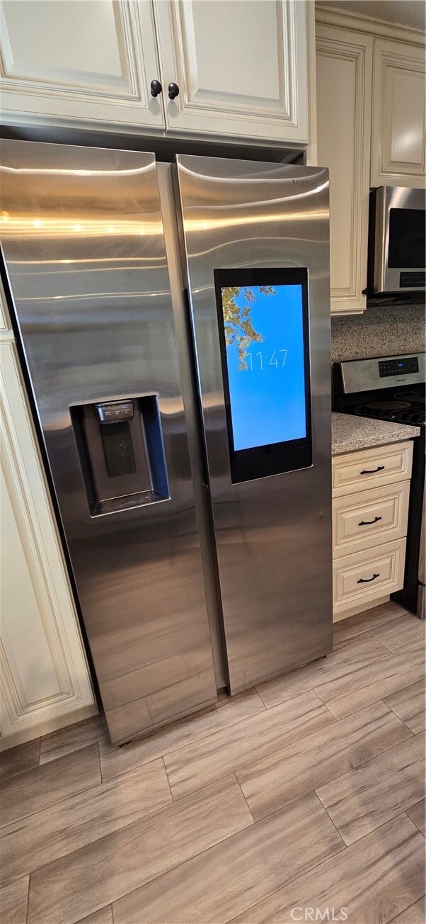 Building Photo - 3244 Hackett Ave