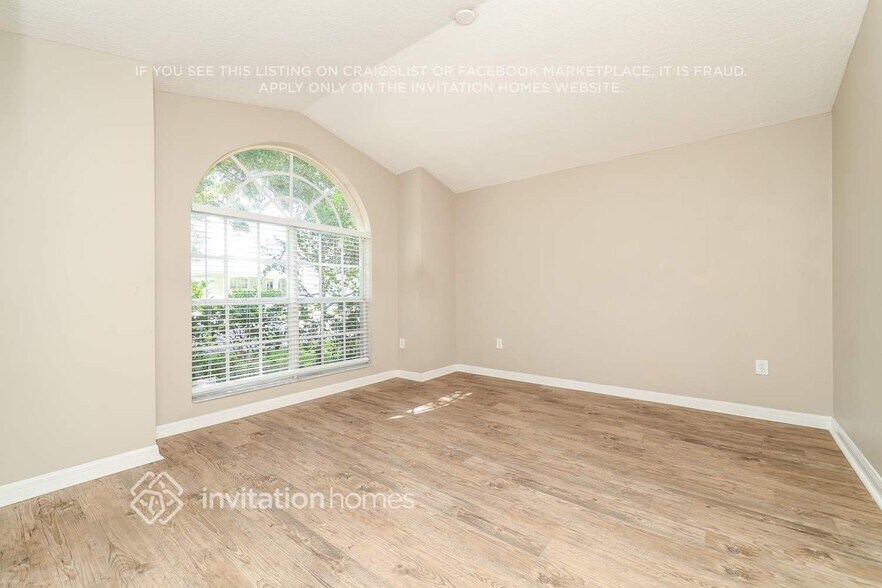 Building Photo - 16320 Bridgeglade Ln