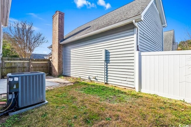 Building Photo - 6517 Valene Ct