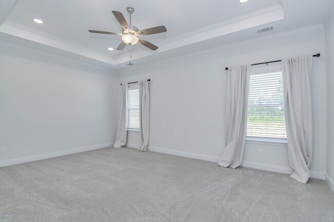 Building Photo - 326 Agape Ln