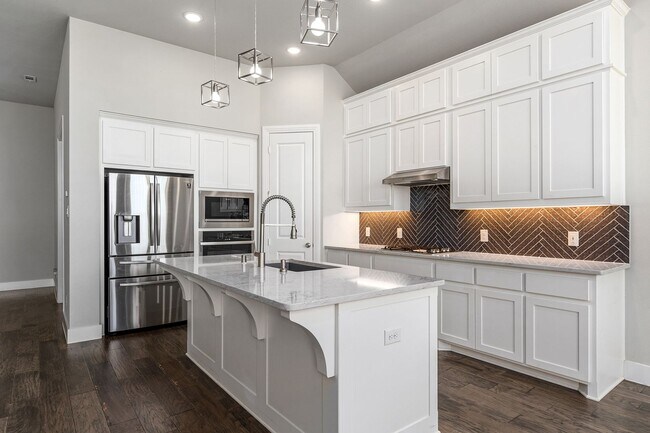 Building Photo - 2917 Saltwood Ct