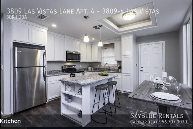 Building Photo - 3809 Las Vistas Ln