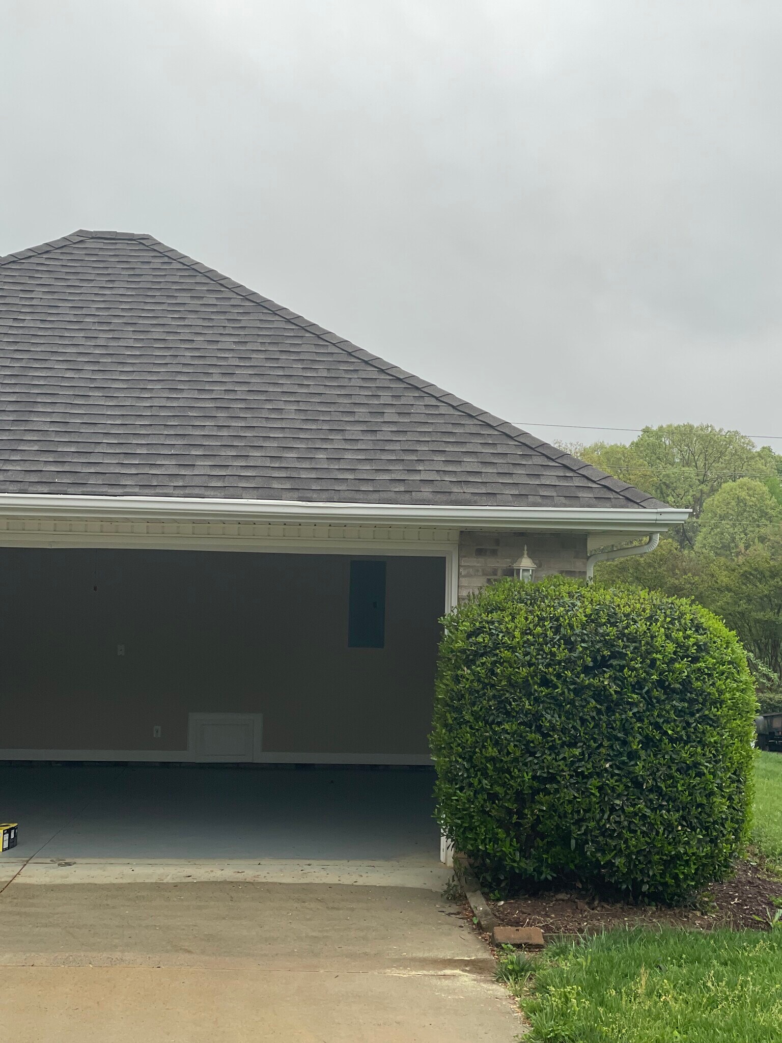 Building Photo - 1855 Cameron Heights Cir