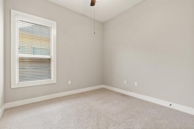 Building Photo - 7109 Cut Plains Trail