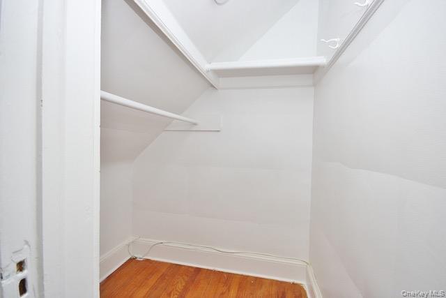 Building Photo - 16 Upland Ln