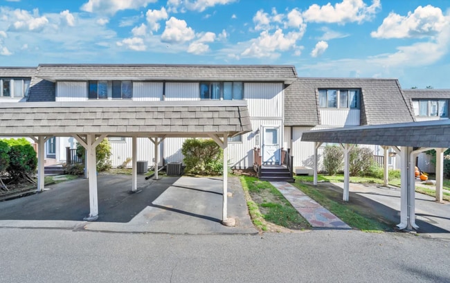 Building Photo - 21 Pebblestone Cir