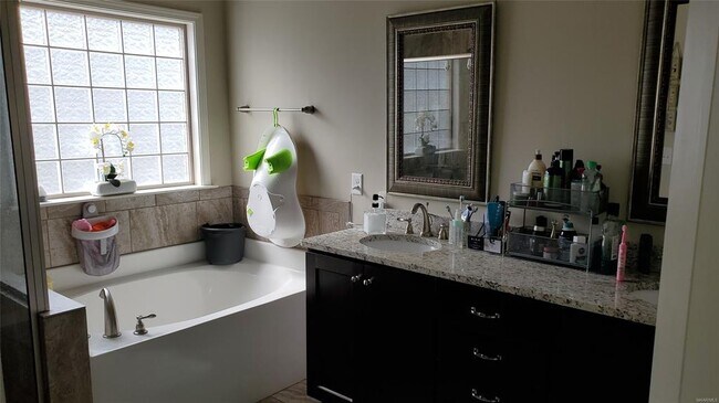 Building Photo - 8863 Broderick St