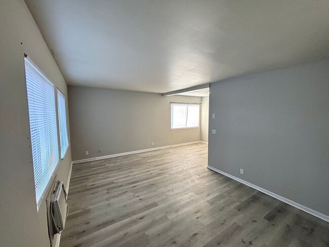 Building Photo - JUNE SPECIAL!!! Sign lease & pay deposit b...