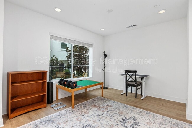 Building Photo - 2215 S Cordon Gln