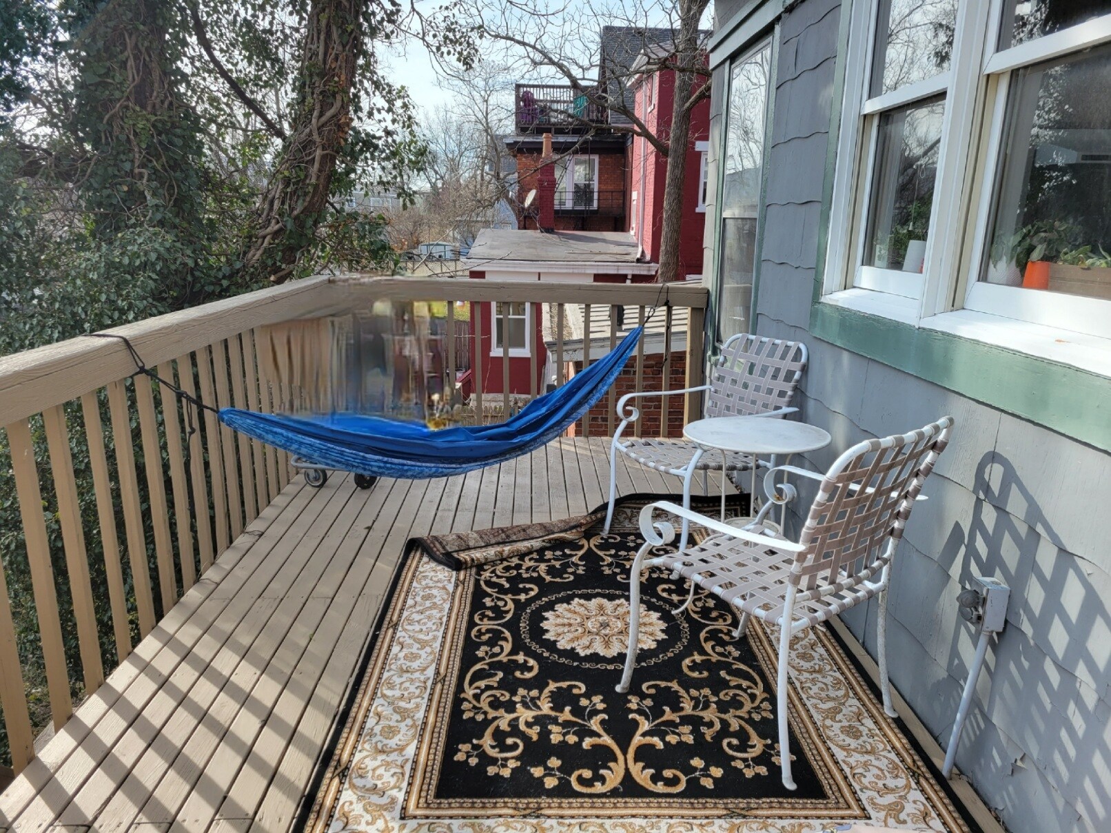 Deck - 231 Emming St