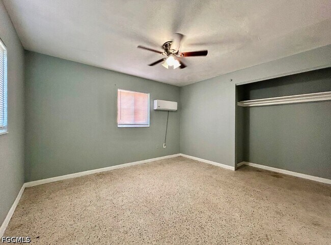 Building Photo - 5510-5512 Third Ave