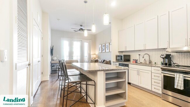 Building Photo - 305 Oberlin Rd