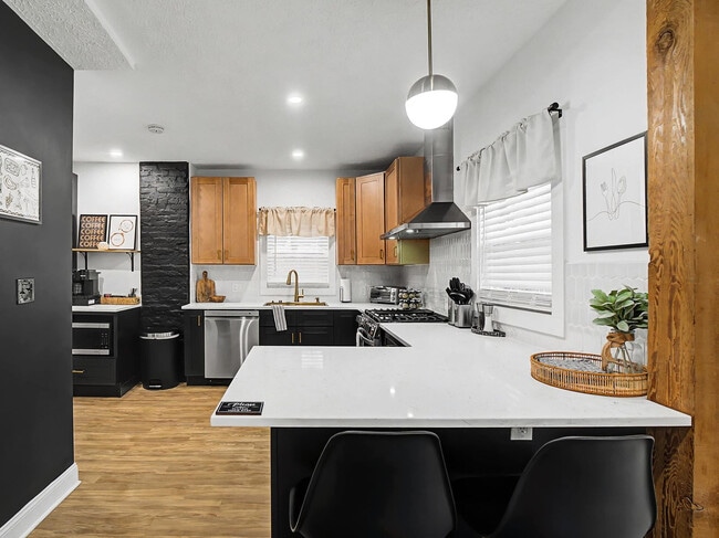 Building Photo - 4109 Bailey Ave