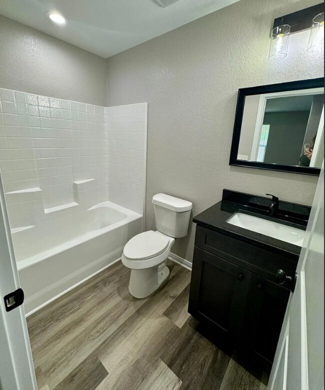 Building Photo - 1609 Cleveland Ave