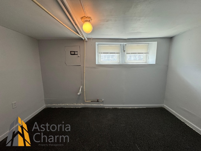 Building Photo - 2BD/1.5BA TOWNHOME IN BALTIMORE CITY