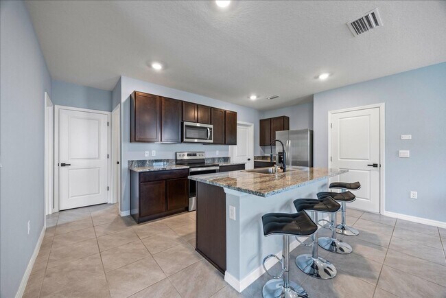 Building Photo - Smart Home - Solar Panels included at no e...