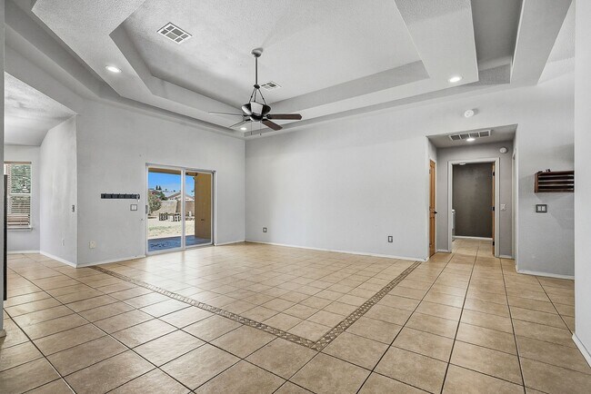 Building Photo - 351 Cielo Grande Ct
