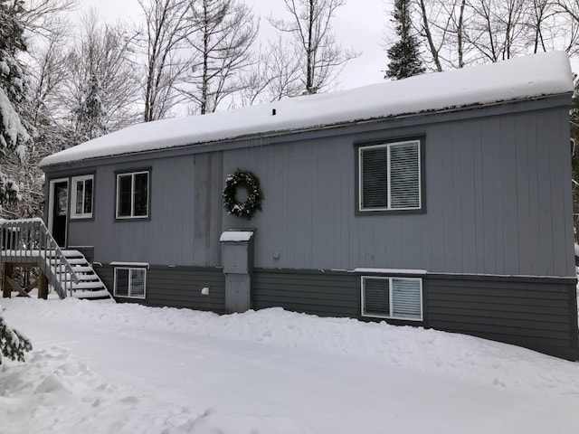 Building Photo - 10 Fairway Dr