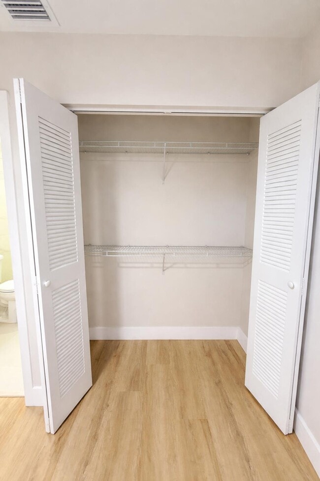 Building Photo - 18765 Candlewick Dr