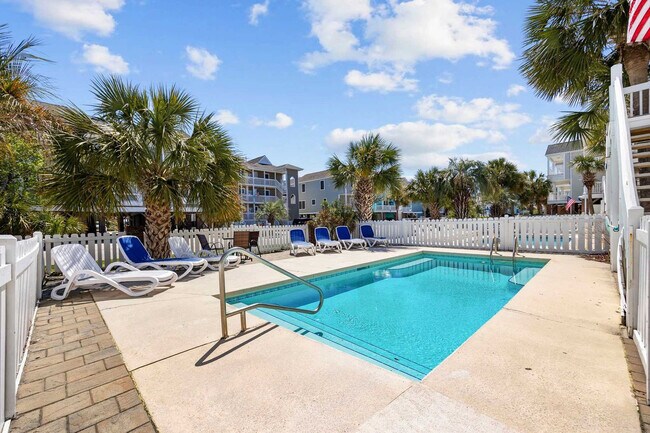 Building Photo - 111B S Yaupon Dr