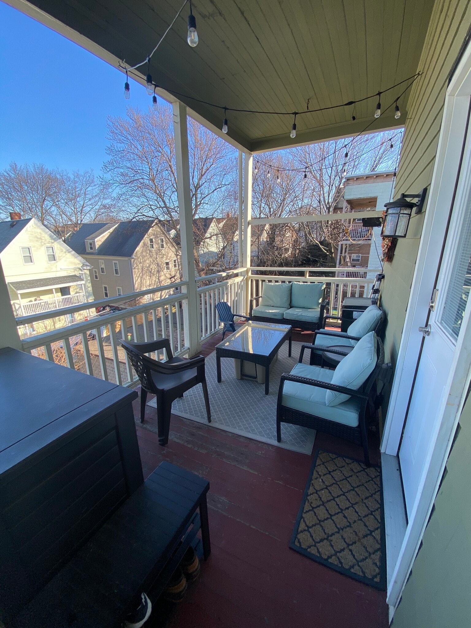 Building Photo - 305 Highland Ave