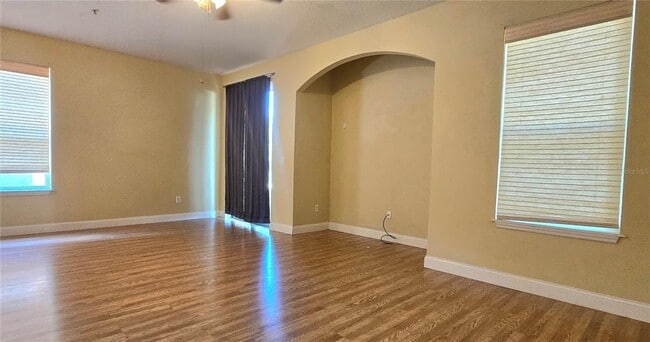 Building Photo - 2921 Pine Oak Trail