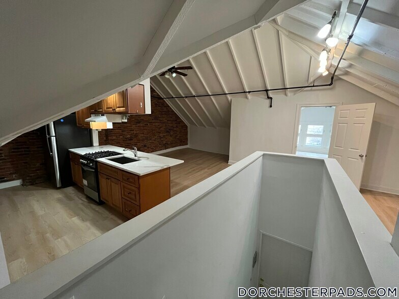 Building Photo - 402 Neponset Ave