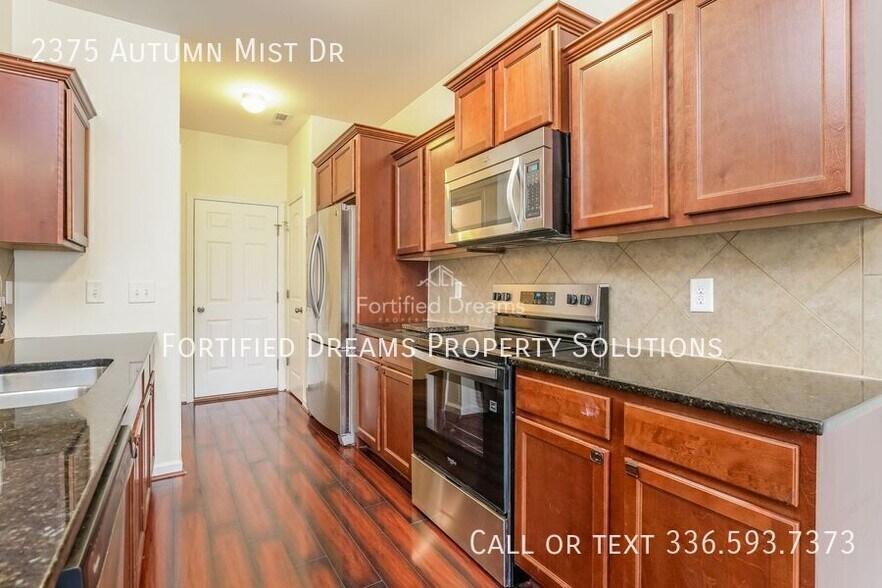 Building Photo - 2375 Autumn Mist Dr