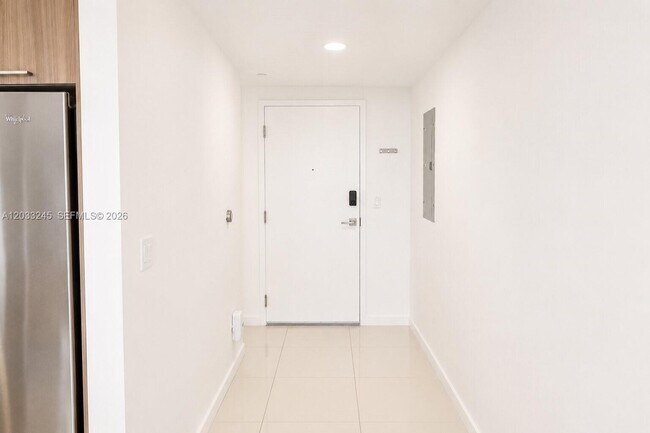 Building Photo - 5300 Paseo Blvd