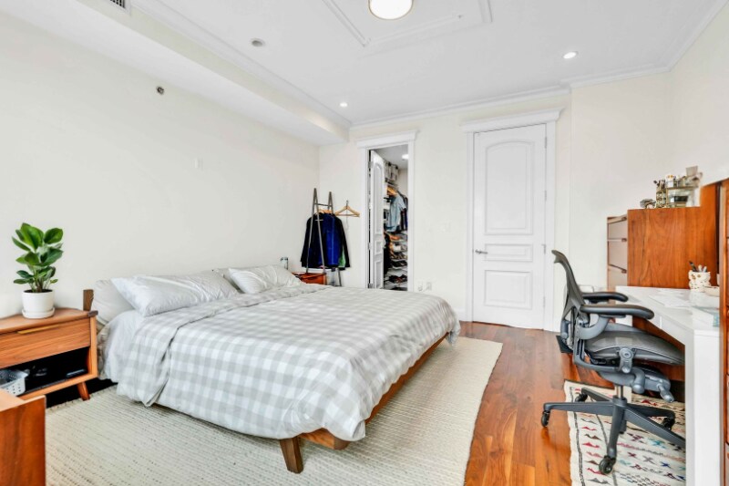 Building Photo - 49 Irving Pl