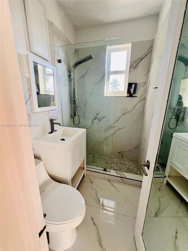 Building Photo - 1606 Jefferson Ave