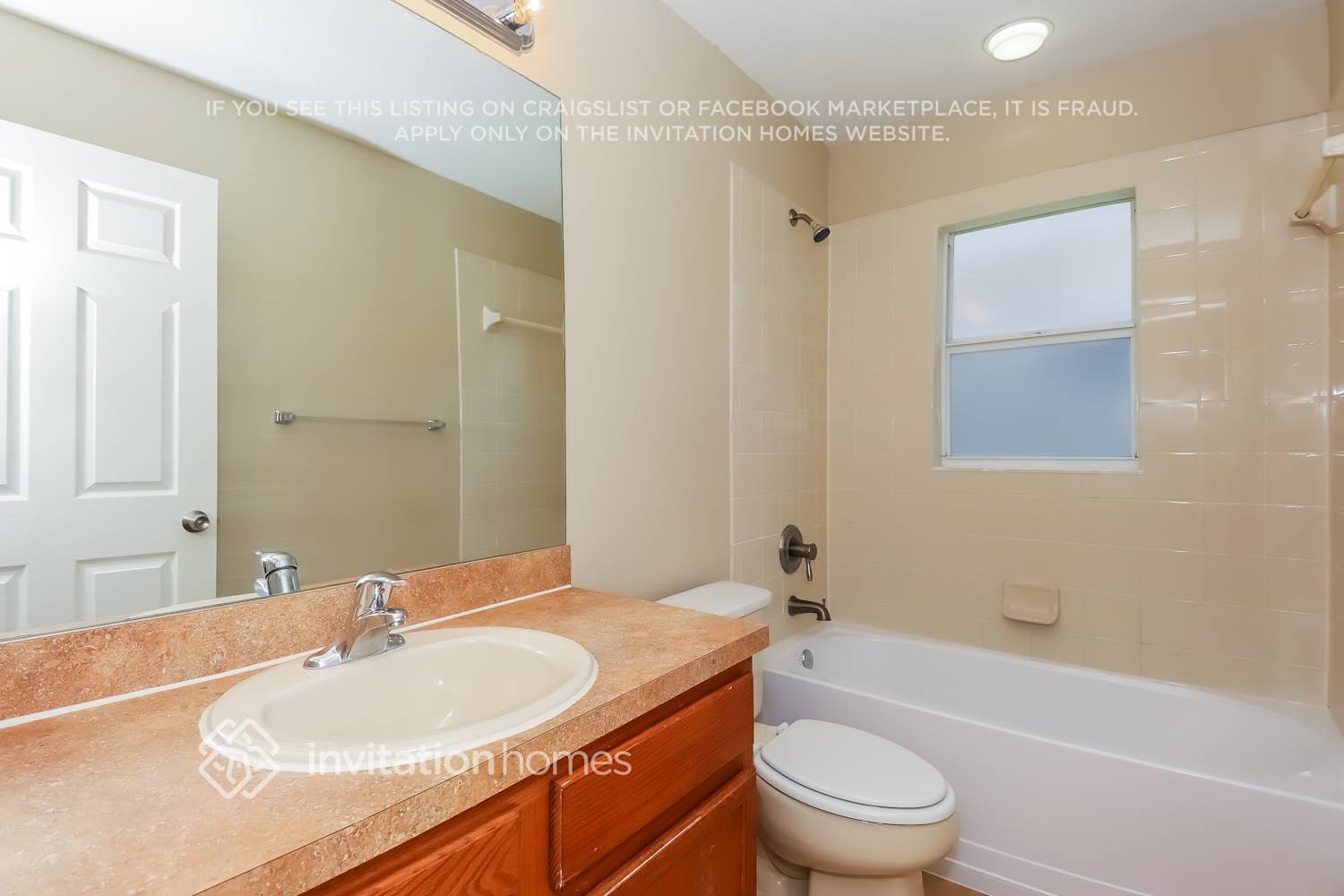 Building Photo - 10416 Avelar Ridge Dr