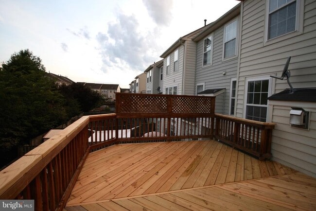 Building Photo - 44501 Potter Terrace