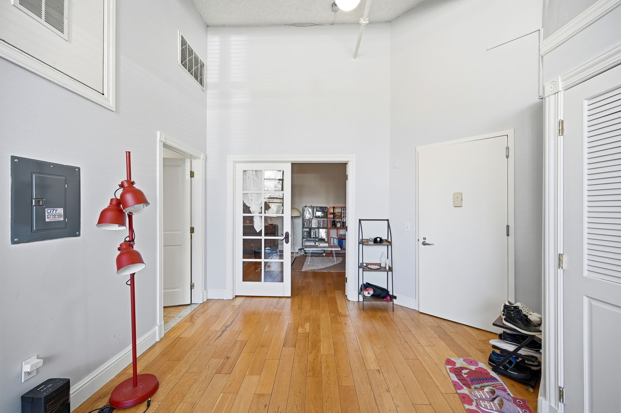 Building Photo - 300 COMMUNIPAW Ave