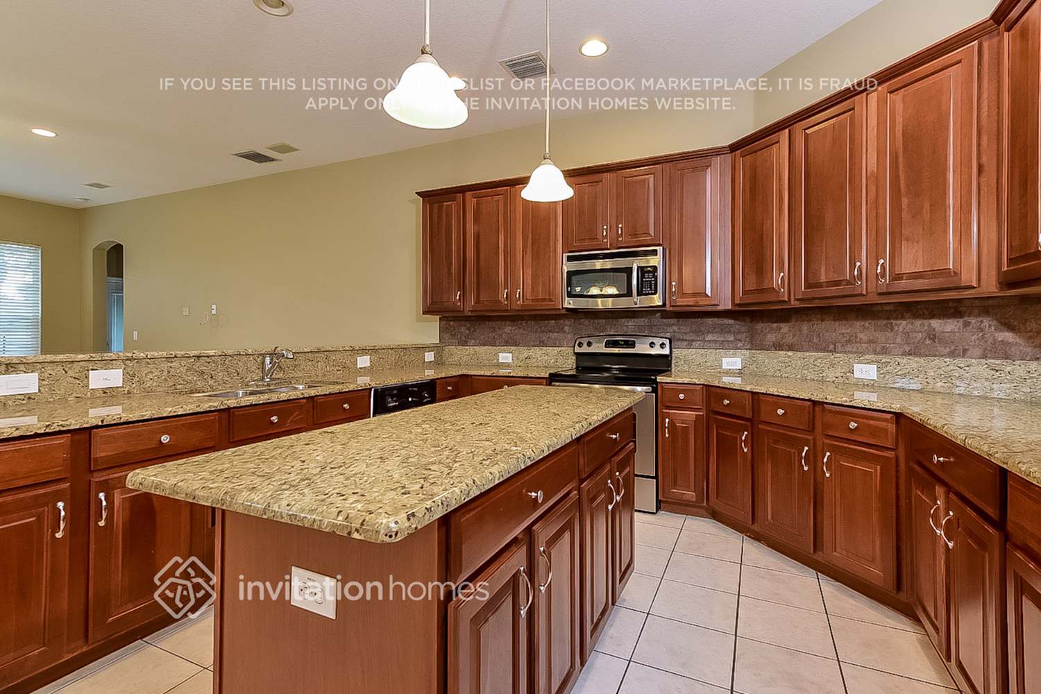 Building Photo - 4012 Eagleflight Ln